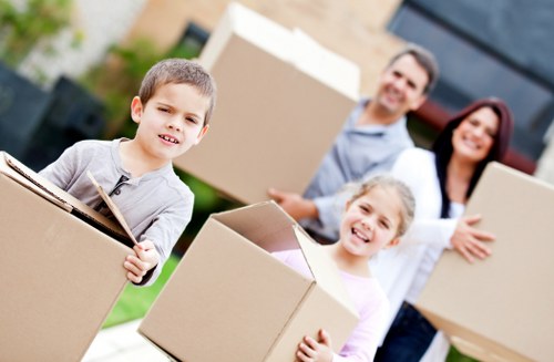 Team packing belongings for a Croydon move